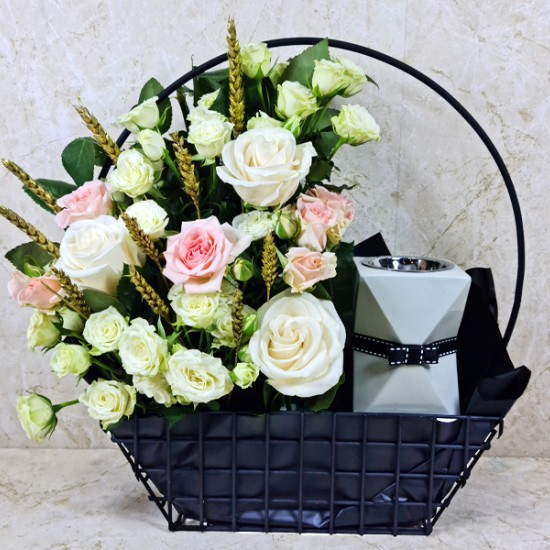 Basket Flowers With Mabkhara